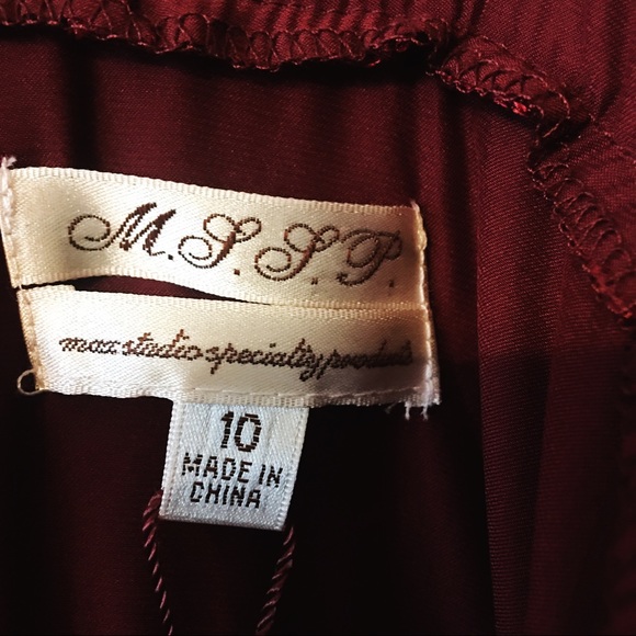 Max Studio Cranberry Velvet & Lace Dress. Size 10 - Picture 3 of 8